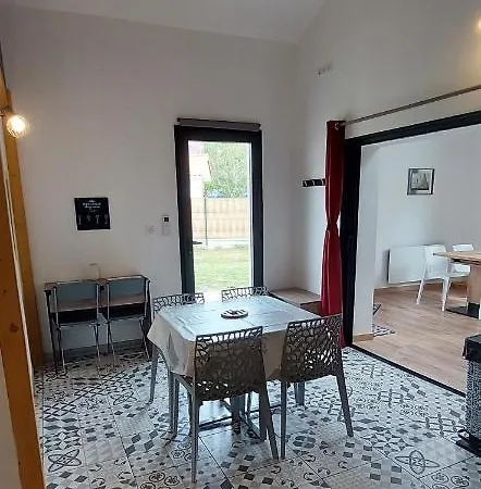 L'etauline A Deux Pas De L'ocean Holiday home Etaules (Charente-Maritime)